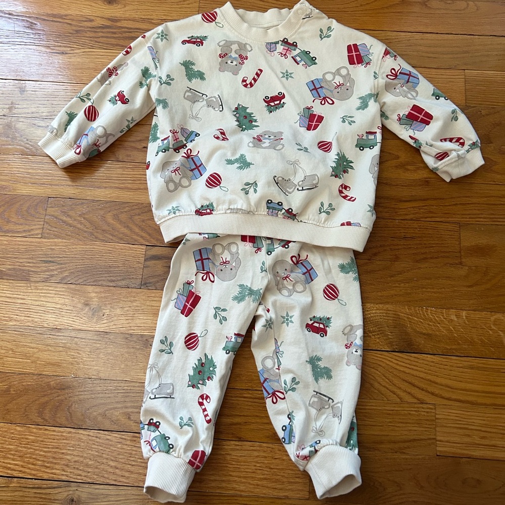 H&M Cream and Red Pajama Set Festive Matching Set